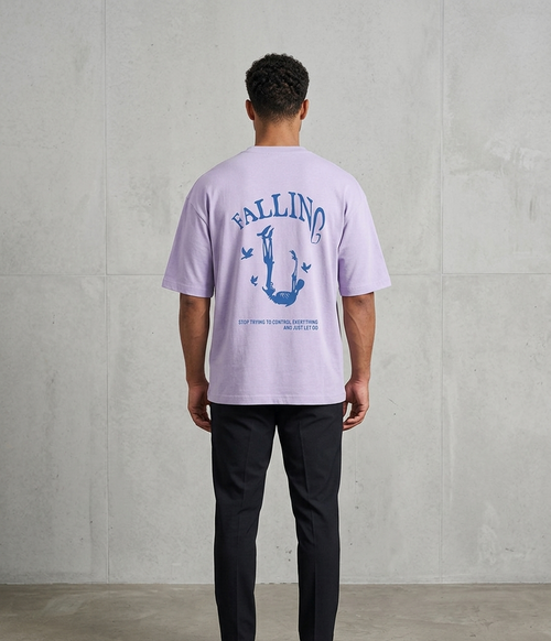 Falling Oversized Classic Tee